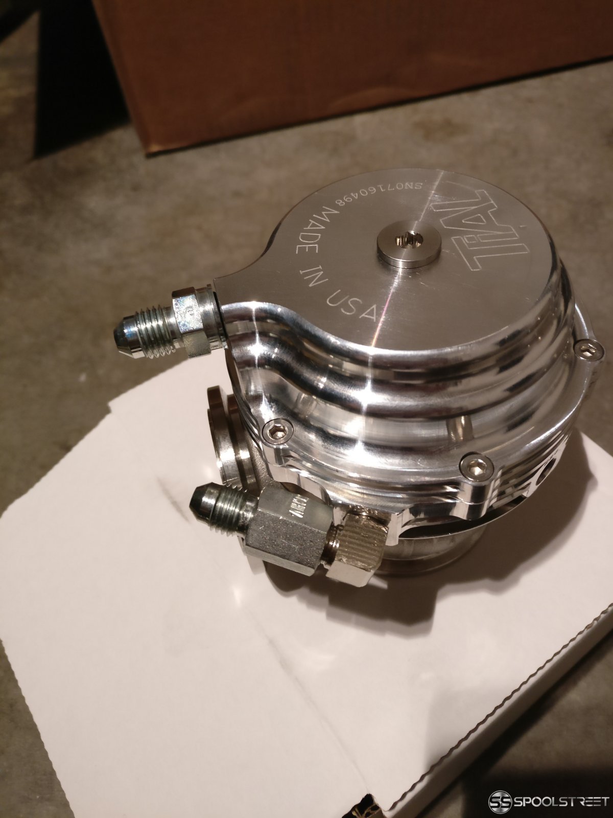 Tial MVR with 4AN Fittings